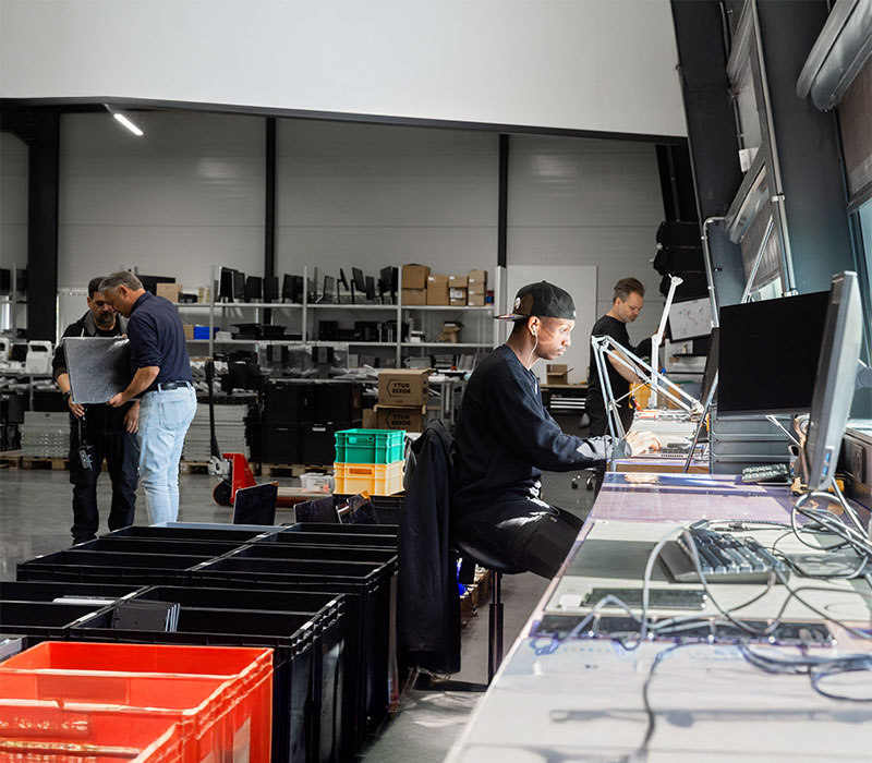 Holland-Recycling-Hardware-Opkopen-Monitoren-Opkopen-4